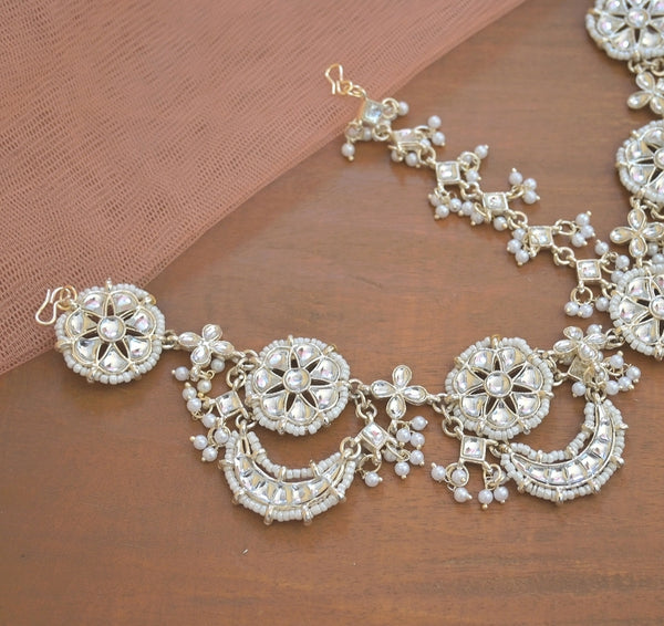Bridal Sheeshphool Mathapatti.